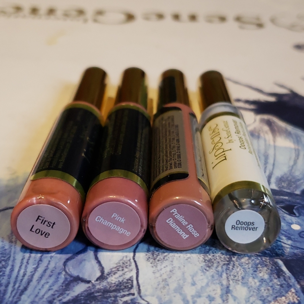 Lipsense bundle! First love Pink champagne Praline